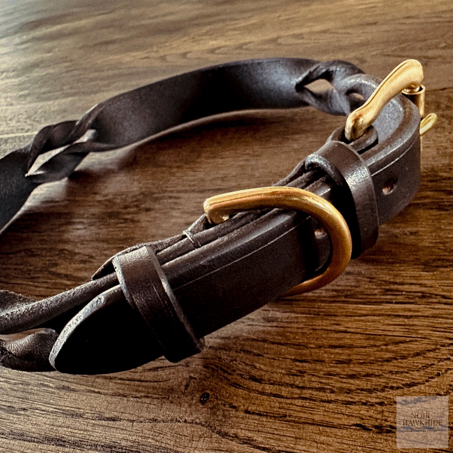 handmade twistet leather dog collar with solid brass hardware - noir hawkhide