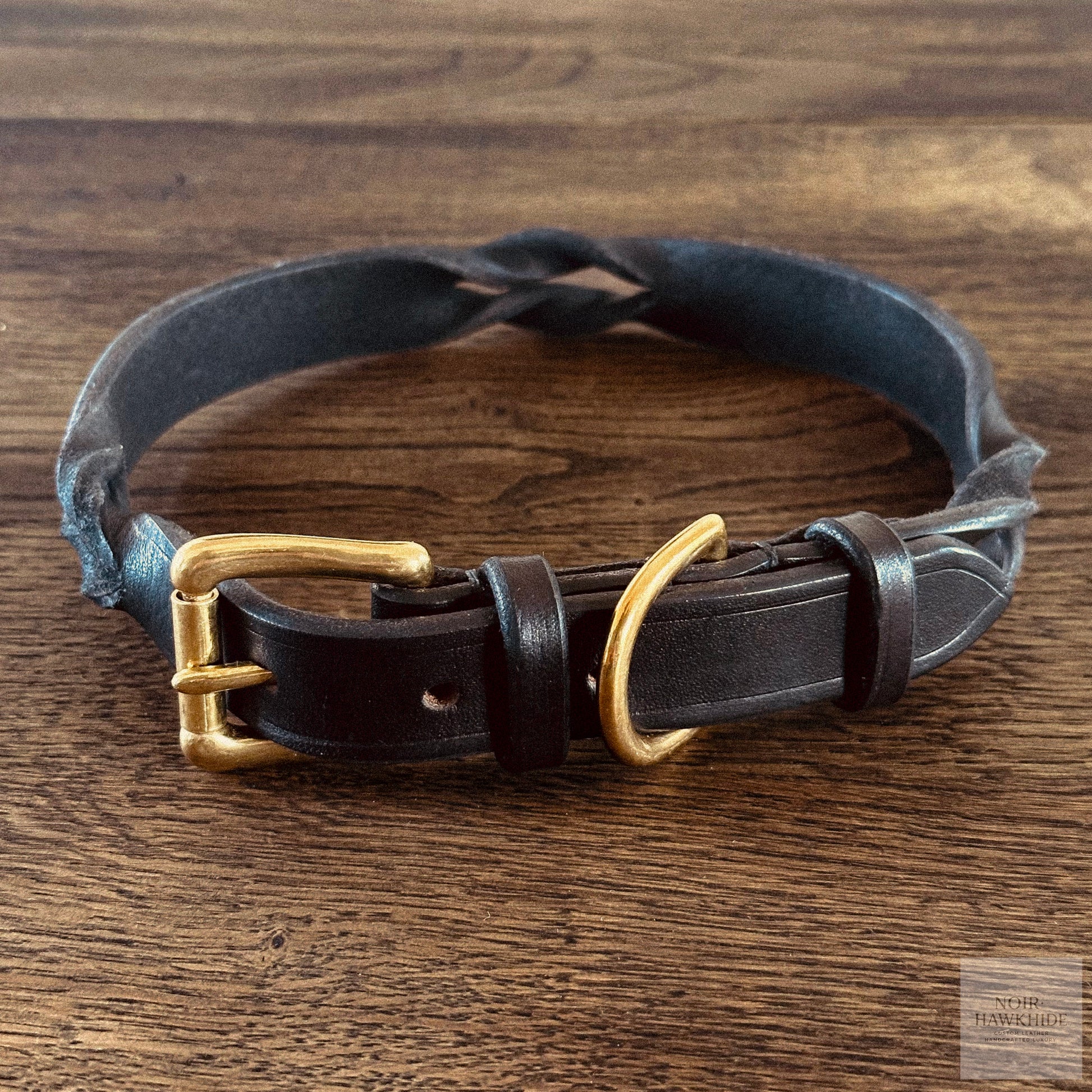 handmade twistet leather dog collar with solid brass hardware - noir hawkhide