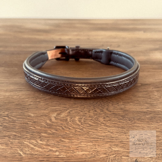 Håndpræget hundehalsbånd