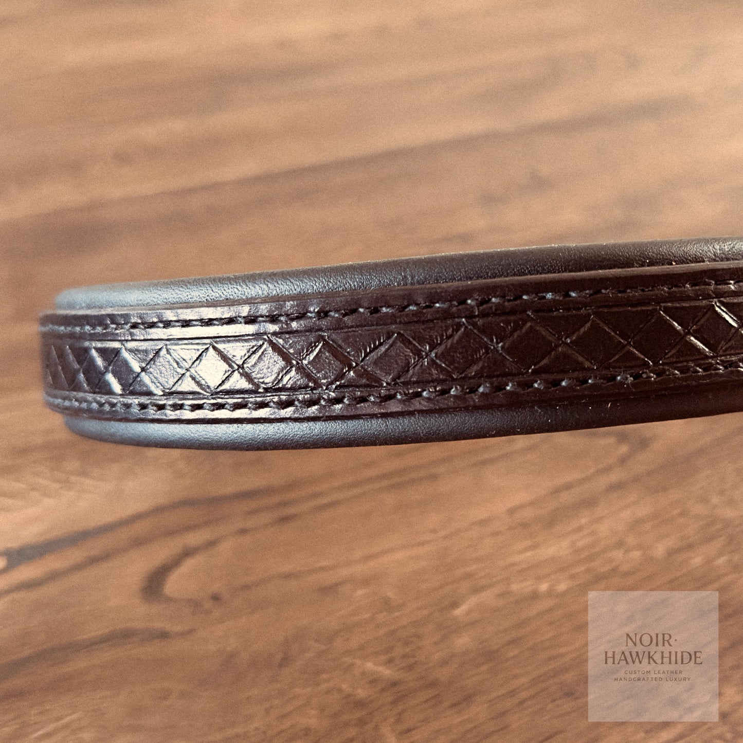 Håndpræget hundehalsbånd