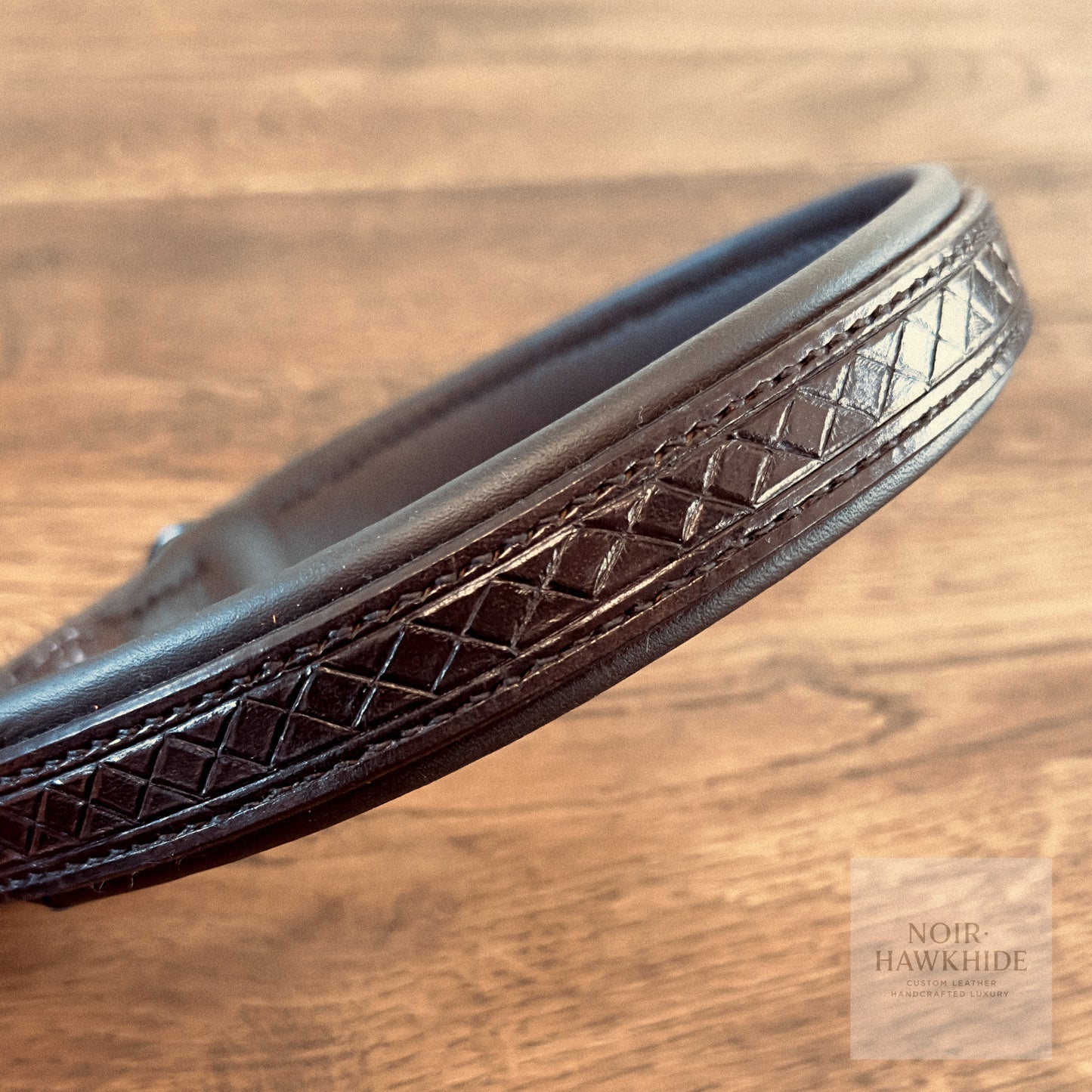 Håndpræget hundehalsbånd