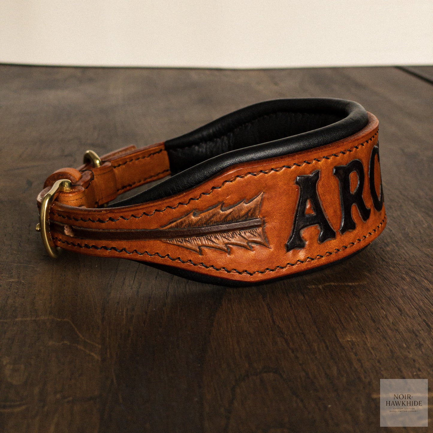 Hand tooled personalized leather dog collar with name – Noir Hawkhide