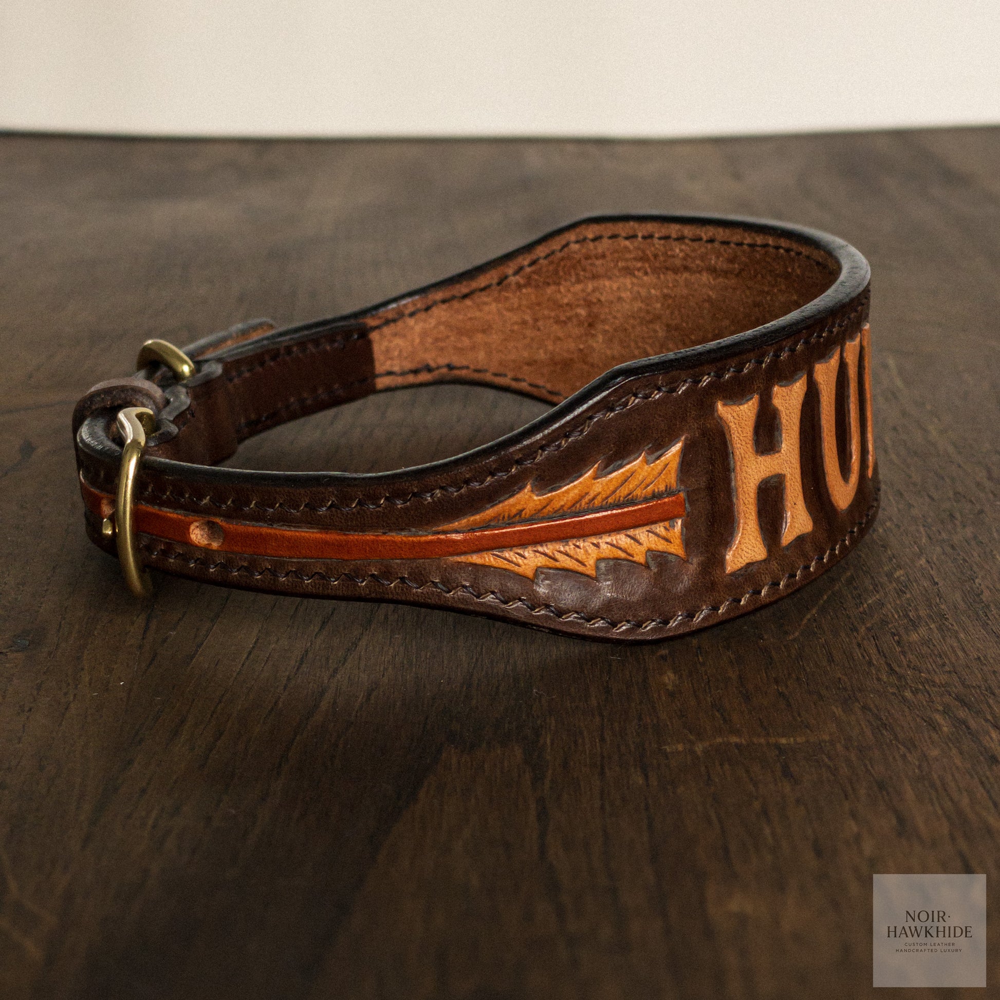 Hand tooled personalized leather dog collar with name – Noir Hawkhide