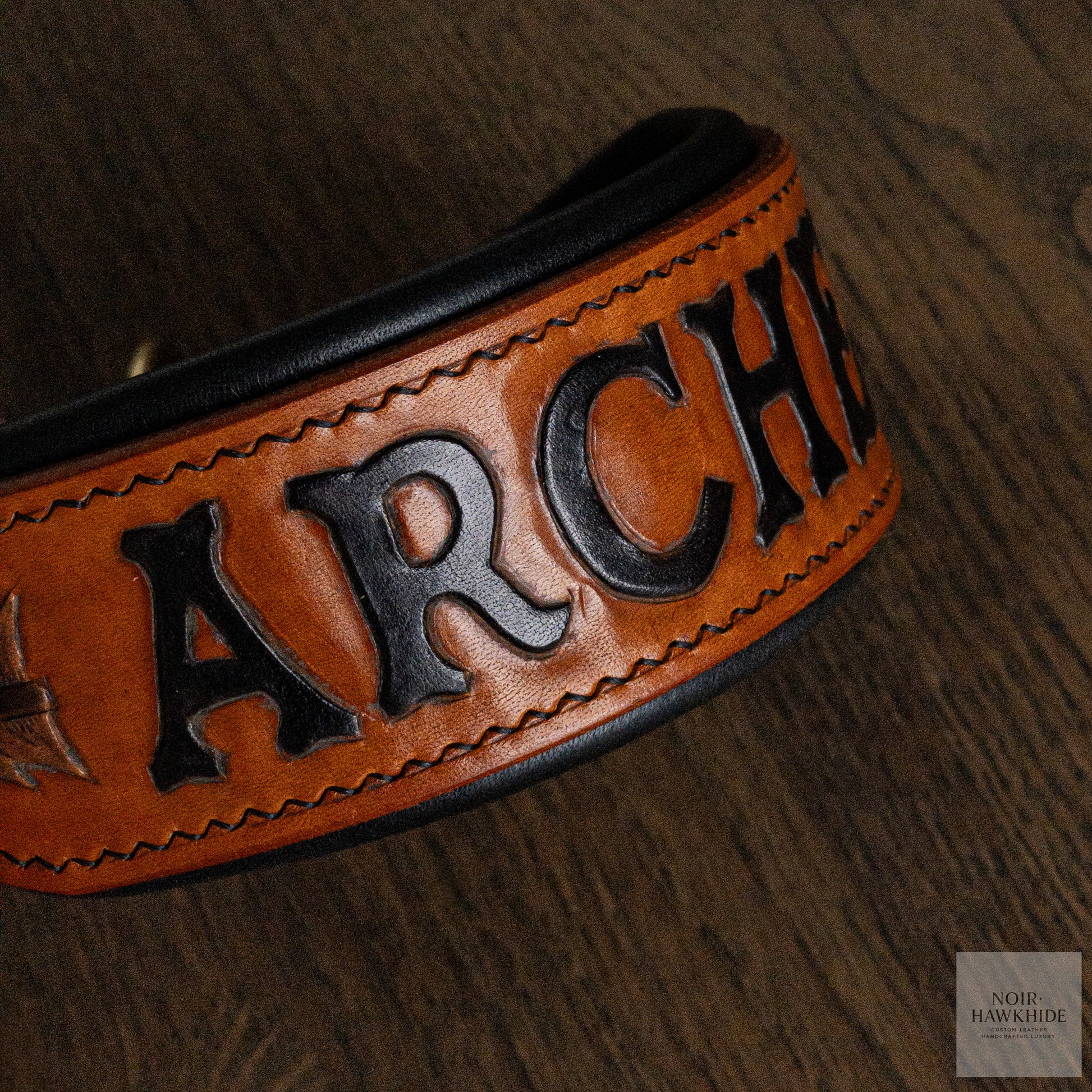 Hand tooled personalized leather dog collar with name – Noir Hawkhide