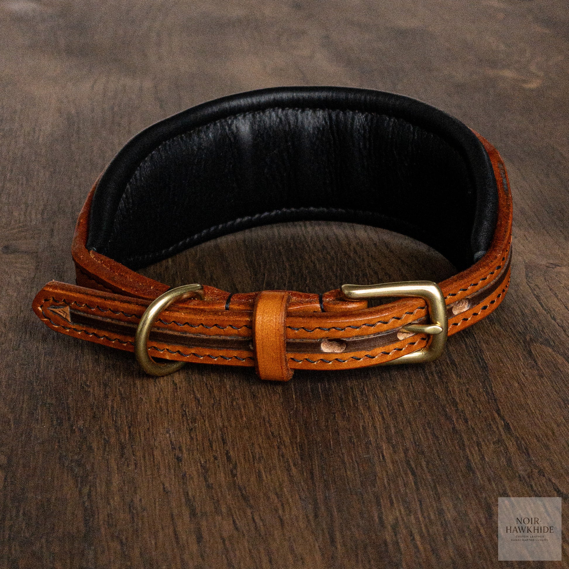 Hand tooled personalized leather dog collar with name – Noir Hawkhide